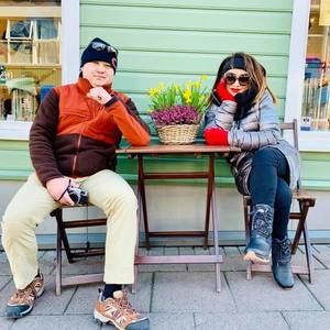 Meet your Posher, Bj